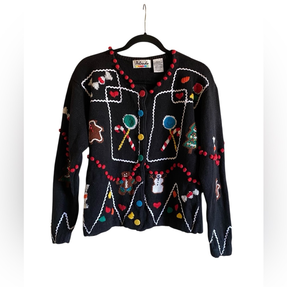 Vintage ARLANDO Button ugly Christmas Sweater Candy-land Gingerbread Man M